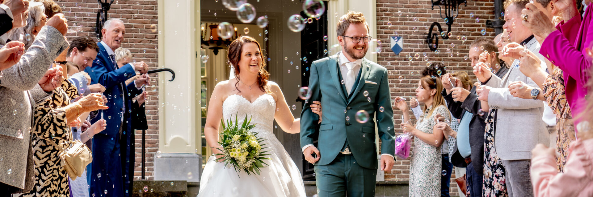 - #BruidsfotografieNijmegen - #BruidsfotografieMalden - #HuwelijksfotografieNijmegen - #HuwelijksfotografieMalden - #TrouwfotografieNijmegen - #TrouwfotografieMalden - #BruidsfotograafNijmegen - #BruidsfotograafMalden - #HuwelijksfotograafNijmegen - #HuwelijksfotograafMalden - #TrouwenNijmegen - #TrouwenMalden - #BruidsreportageNijmegen - #BruidsreportageMalden - #FotografieHuwelijkNijmegen - #FotografieHuwelijkMalden - #ProfessioneleBruidsfotografieNijmegen - #ProfessioneleBruidsfotografieMalden - #BesteBruidsfotograafNijmegen - #BesteBruidsfotograafMalden - #FotosHuwelijkNijmegen - #FotosHuwelijkMalden - #BruidsfotoNijmegen - #BruidsfotoMalden - #HuwelijksfotoNijmegen - #HuwelijksfotoMalden - #TrouwfotoNijmegen - #TrouwfotoMalden - #BruidsfotografieRegioNijmegen - #BruidsfotografieRegioMalden - #TrouwreportageNijmegen - #TrouwreportageMalden - #NijmegenBruidsfotografie - #MaldenBruidsfotografie - #HuwelijksfotografieRegioNijmegen - #HuwelijksfotografieRegioMalden - #NijmegenHuwelijksfotografie - #MaldenHuwelijksfotografie Met deze hashtags kun je je bereik vergroten en specifieker targeten op jouw gewenste doelgroep.